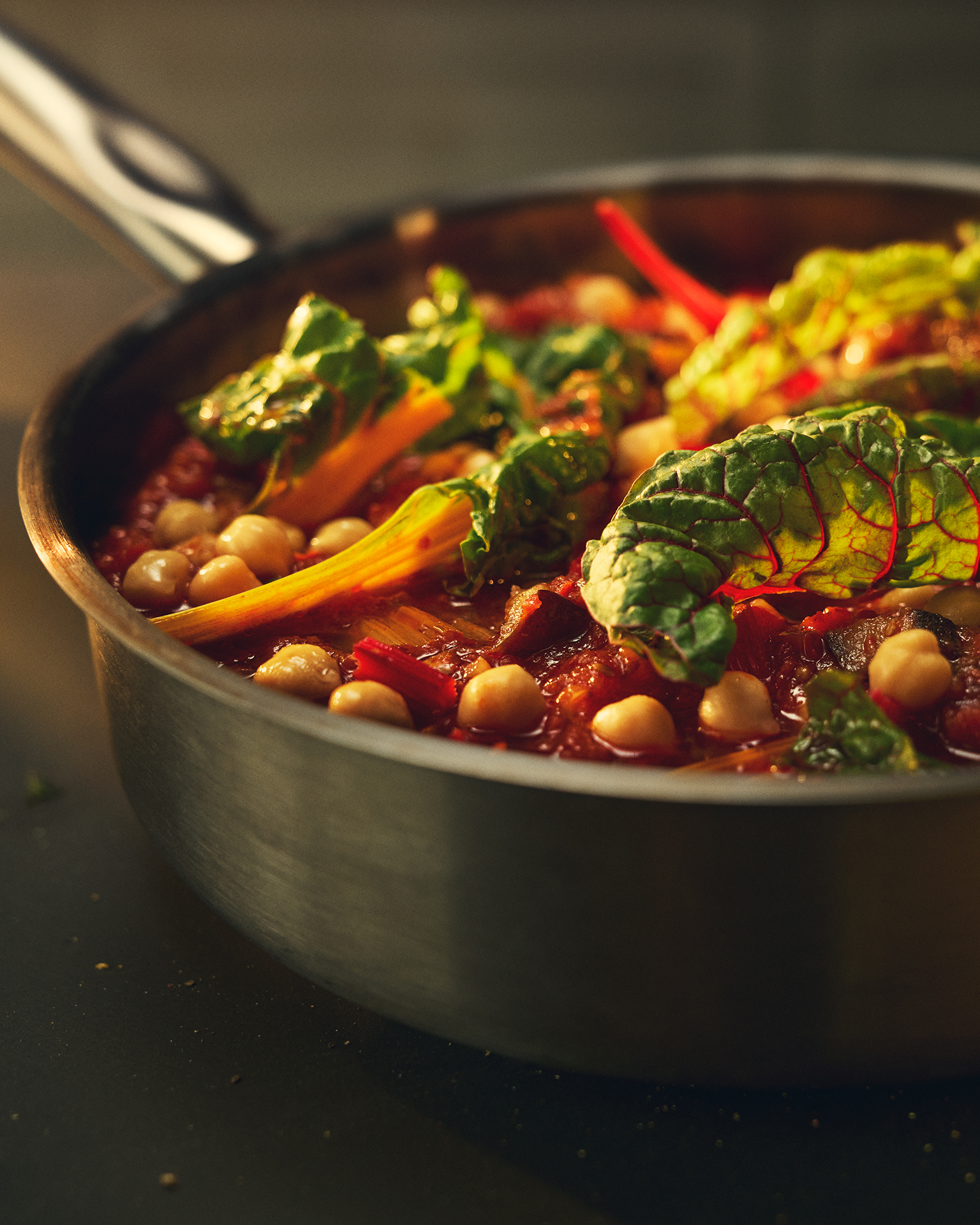 Aubergine and chickpea stew