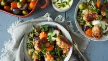 Quinoa bowl med kyllingedeller