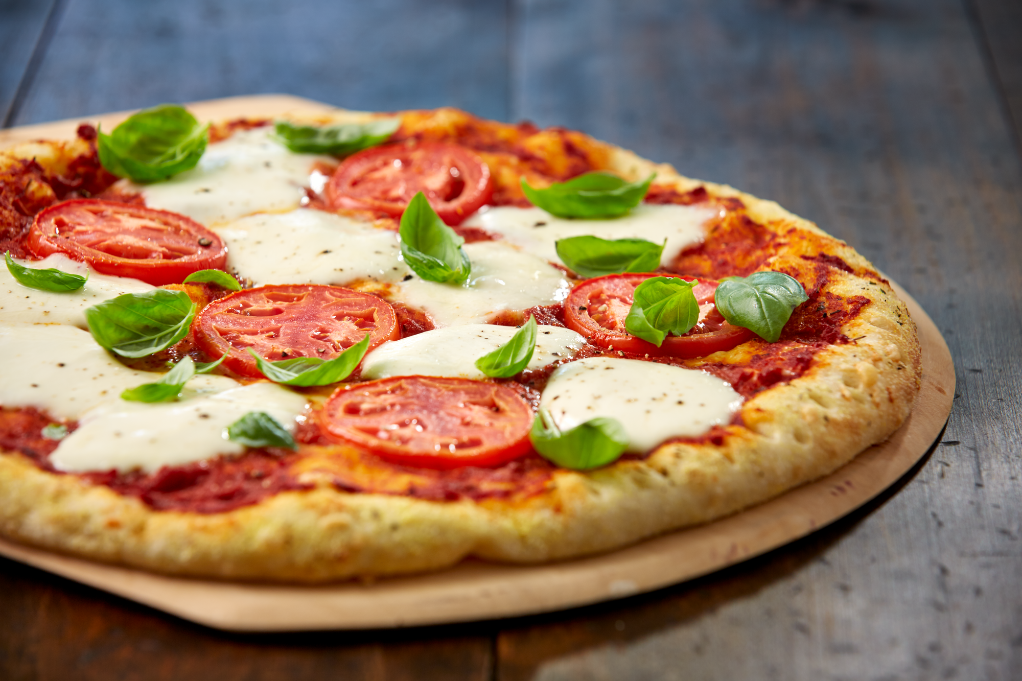 Tre Stelle® Tomato and Bocconcini Cheese Pizza Recipe