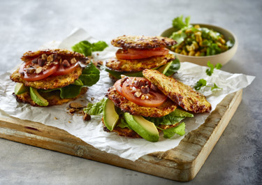 Røstiburger med majssalat