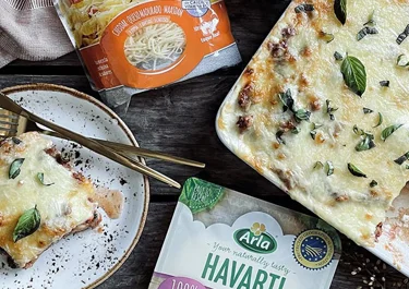 Moussaka con Arla Havarti Light y Arla Pasta y Gratinar
