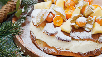 Marcipankage med hvid chokoladecreme