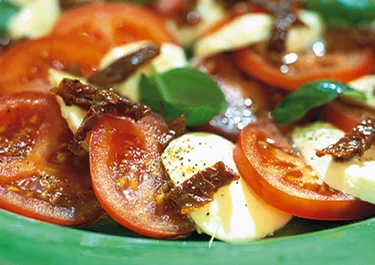 Tomat- och mozzarellasallad