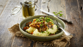 Kartoffelmos med stegte svampe