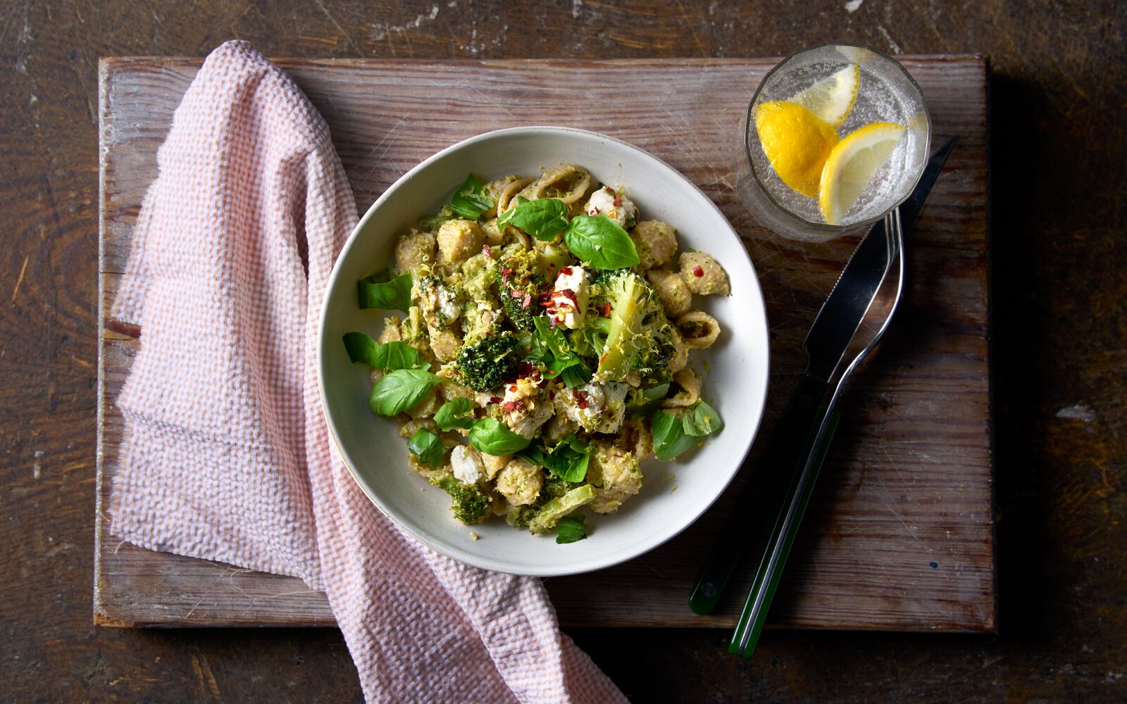 Pastasås med broccoli