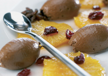Appelsiinisuklaamousse