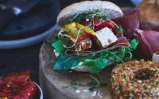 Bagels med flødeost og skinke