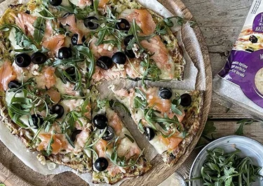 Pizza saludable con base de calabacín