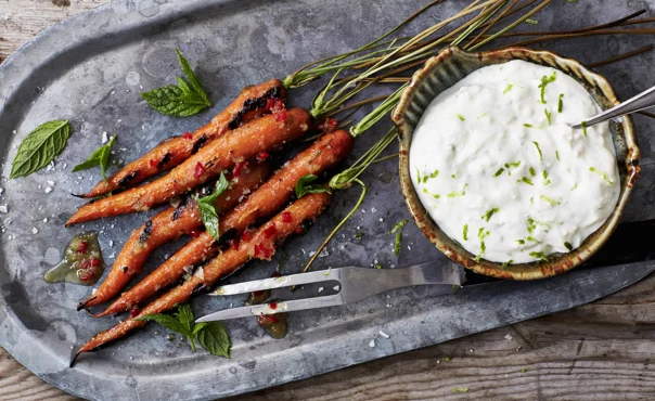Grilled carrots with honey glaze and cheese cream