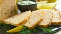 Laxpaté med skaldjur