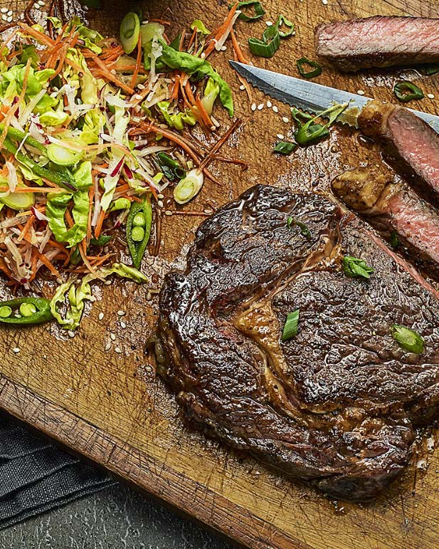 Rib-eye steak with Asian slaw