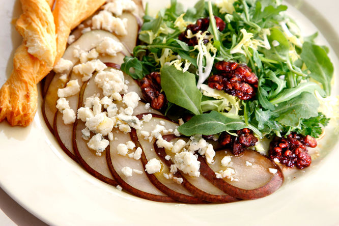 Päroncarpaccio med gorgonzola