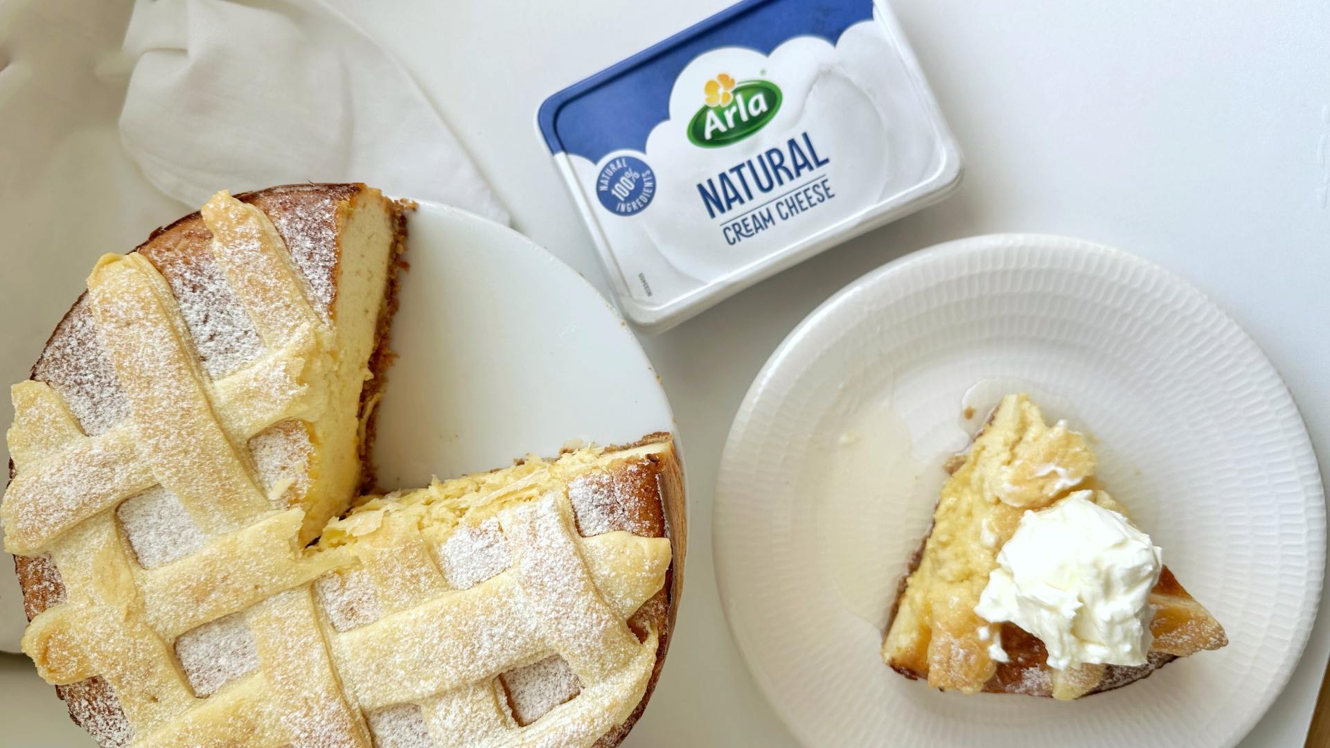 Apple Pie Cheesecake con Arla Queso Natural de Untar