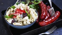 Chorizo med pastasallad