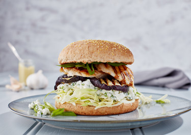 Kyllingeburger med grillede auberginer