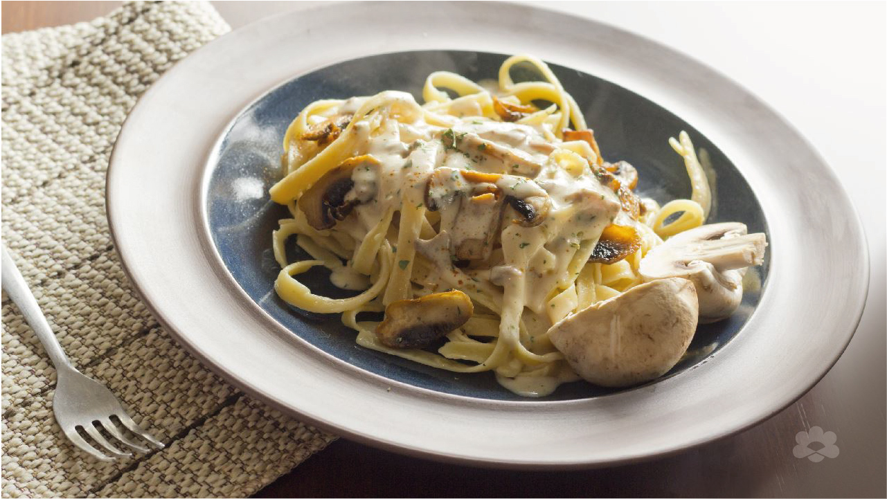 تالياتيلي بالفطر