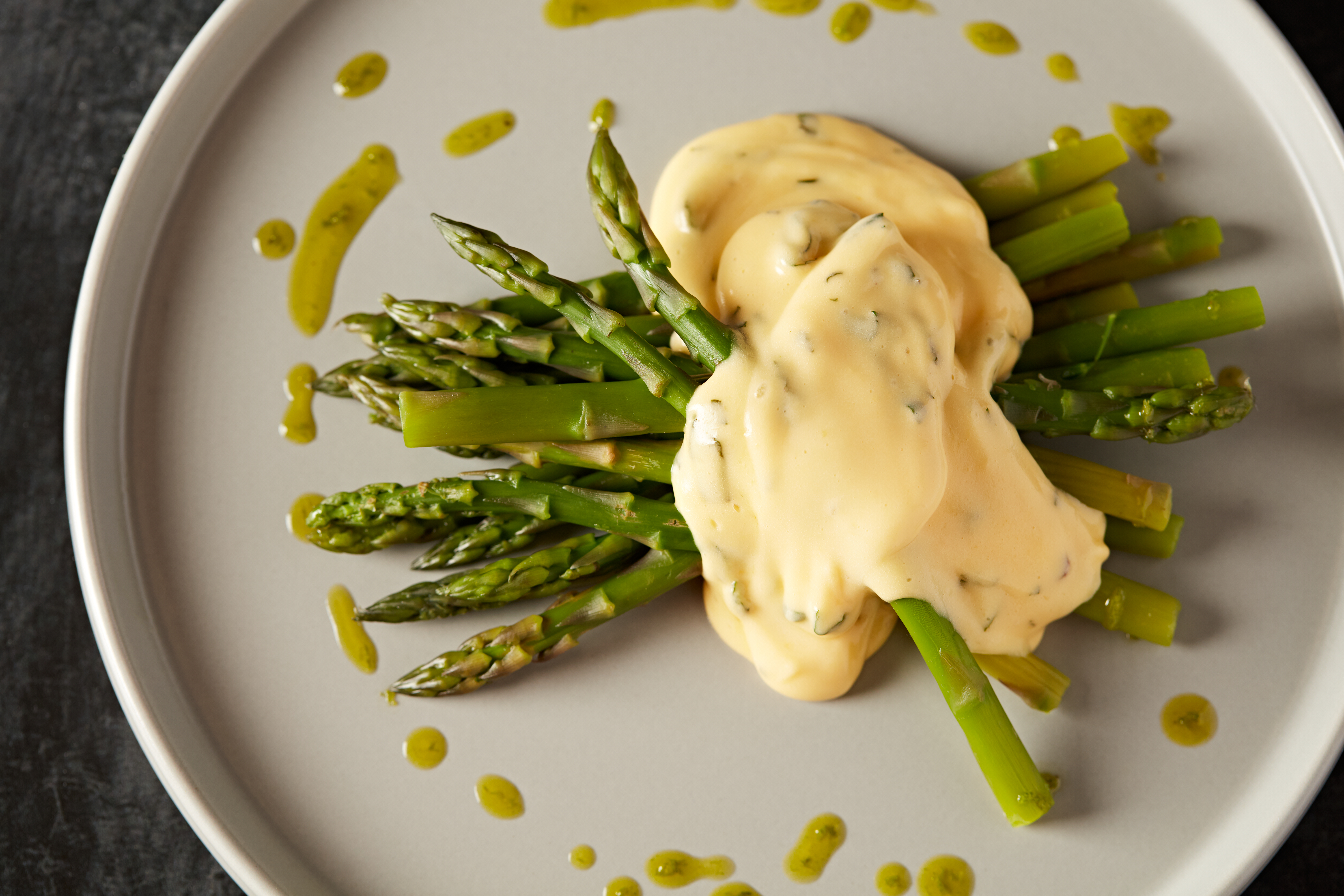 Fresh Minted Hollandaise Sauce