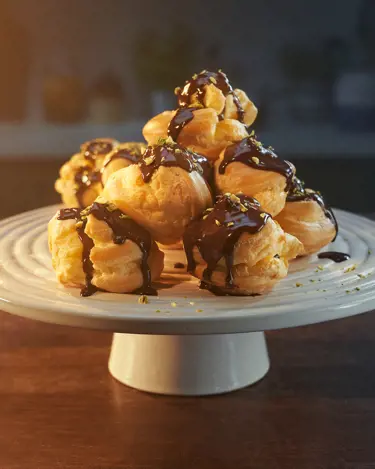 CHOCOLATE ORANGE PROFITEROLES