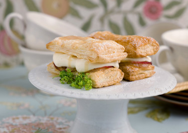 Napoleonbakelse med äpplen