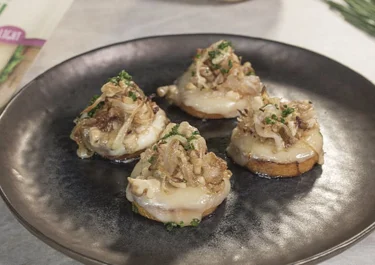 Bocaditos de calabaza con nueces y queso