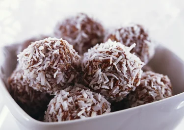 Rum cake balls