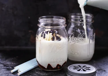 Päronshake med chokladsås