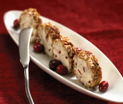 Mascarpone Cranberry Appetizer Roll