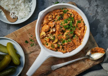 Biff Stroganoff med syrad grädde