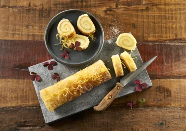 Lemon roulade
