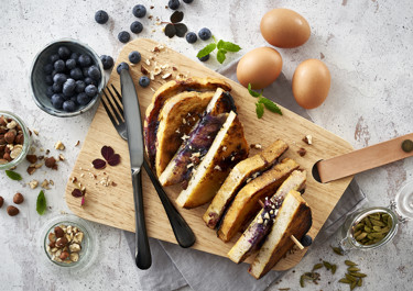 French toast med ost og blåbær
