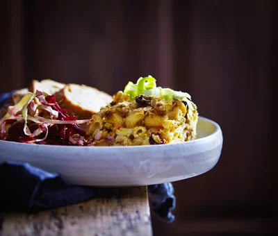 Macaroni and cheese med grøntsager og bacon