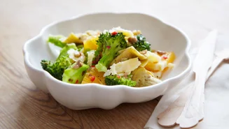 Italiensk broccolisallad med sardeller