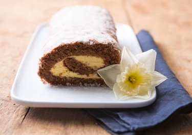 Mango-suklaakääretorttu