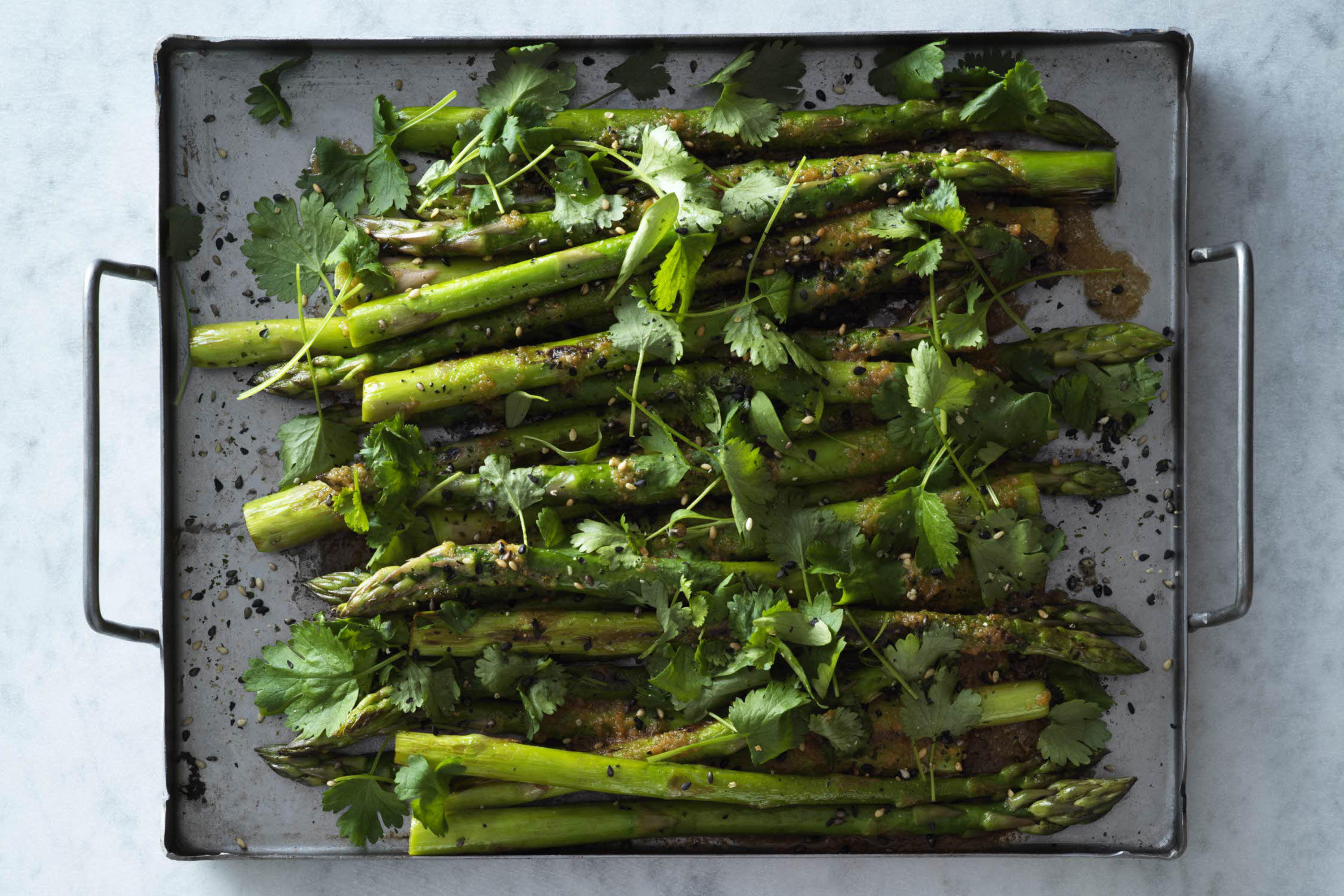 Asperges met misoboter