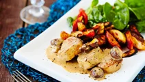 Fläskfilé med skogschampinjoner och rostade rotfrukter