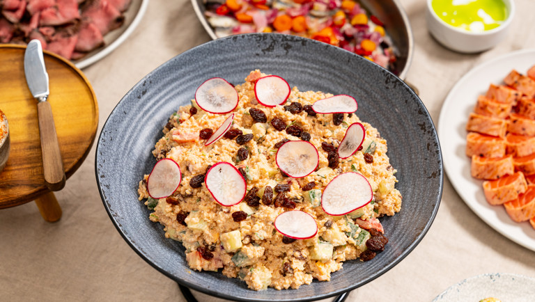 Marokkolainen kvinoasalaatti