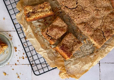 Glutenvrije koffiecake met kaneelvulling
