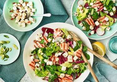 Grillet laksesalat