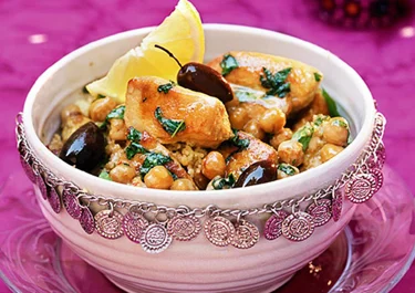 Kycklinggryta med citron och kikärter