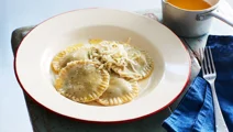Ravioli med spenatricotta