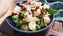 Ljummen potatissallad med cottage cheese