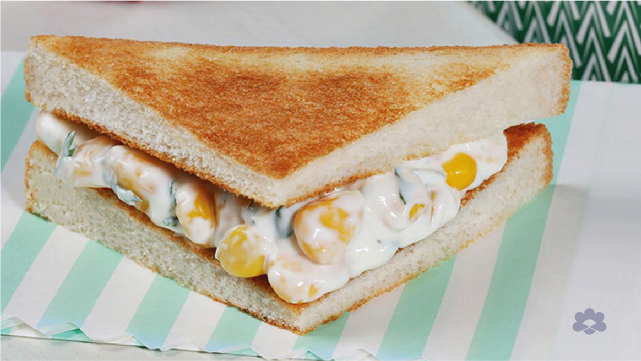 سندويش جبنة الكريم والذرة