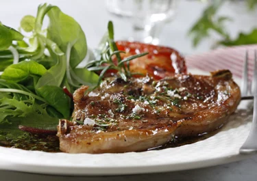 Lamm med rosmarin och vitlök