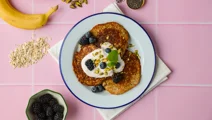 Eiwitrijke havermoutpannenkoeken met skyr