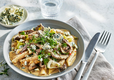 Steak pasta