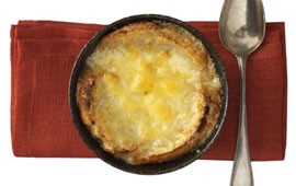 Juustoinen sipulikeitto