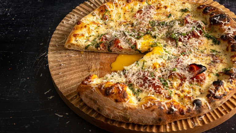 Carbonara Pizza