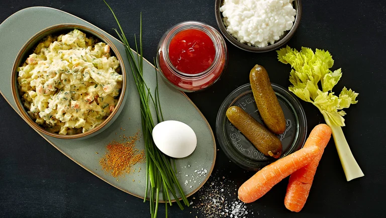 Eiersalade met mangochutney