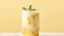 Smoothie met banaan en mango zonder lactose