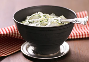 Tsatsiki på svenska